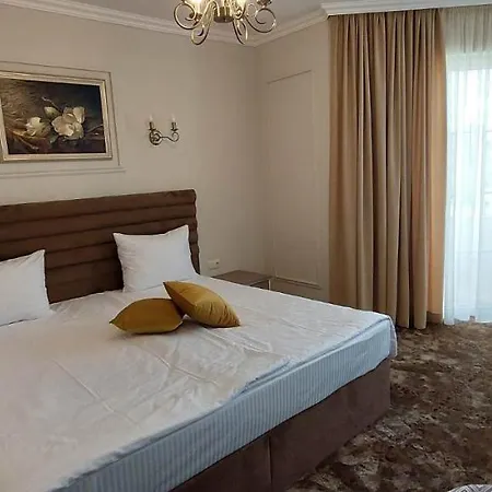 Della Rosa Отель Razgrad