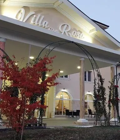 Отель Della Rosa 4*