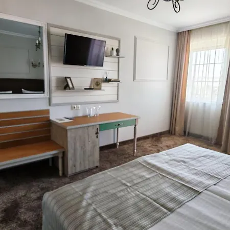 Hotel Della Rosa 4*