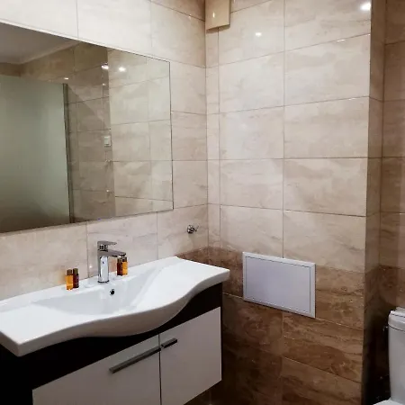 Della Rosa 호텔 4*