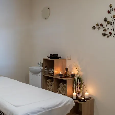 Hotel Della Rosa 4*