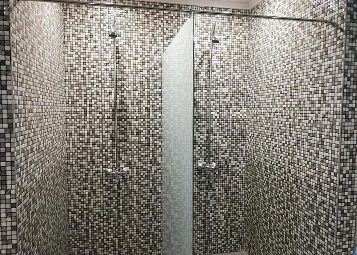 Della Rosa فندق 4*