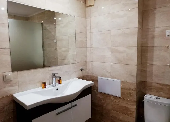 Della Rosa فندق 4*