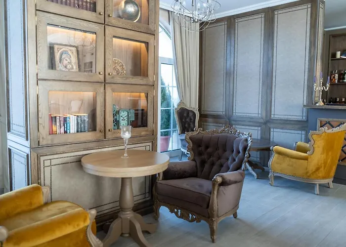 Della Rosa فندق 4*