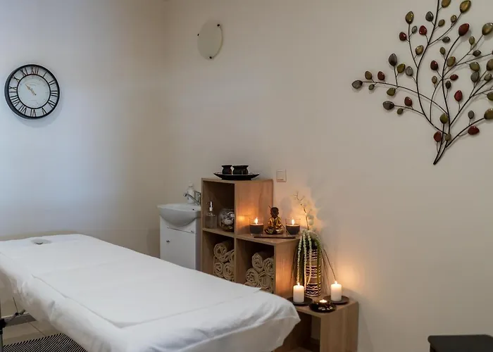 Ξενοδοχείο Della Rosa 4*